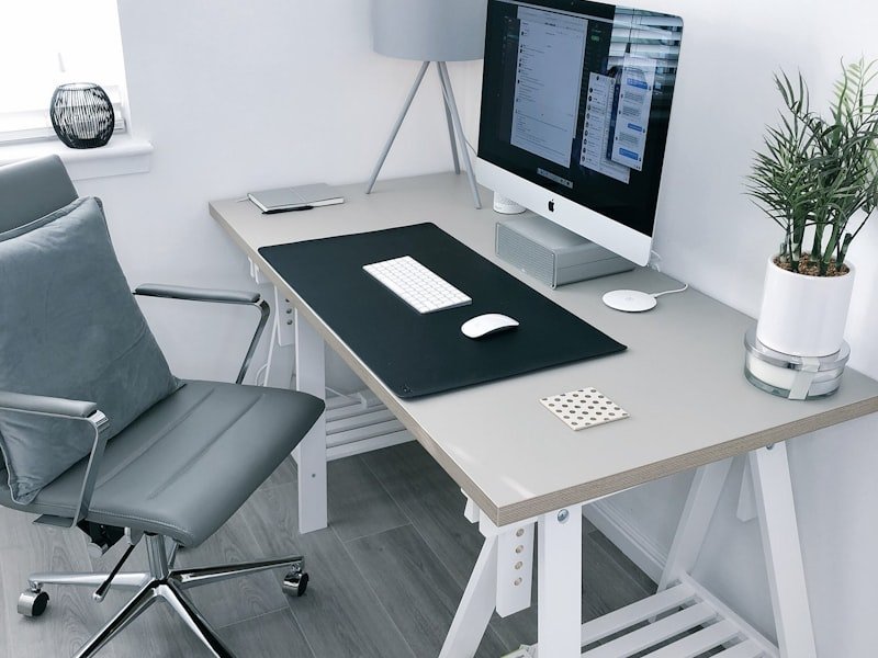 Bureau en bois — démo u5 #9