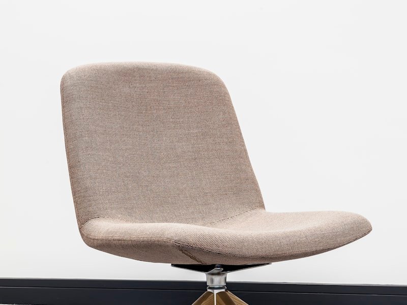 Chaise de bureau — démo u1 #5